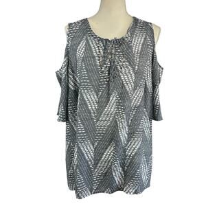 Fred David Top Women Size 2X Gray White Cold Shoulder Embellished Lace Up V-Neck